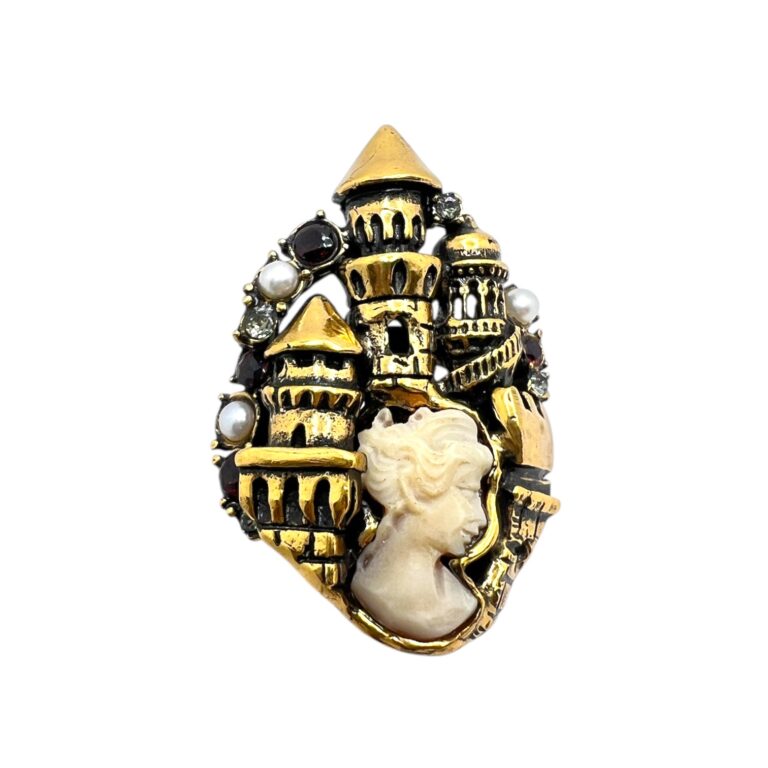 Anello Castello